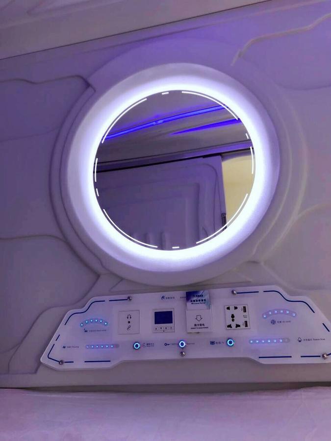 Full Cabin Hostel Tokyo Bagian luar foto